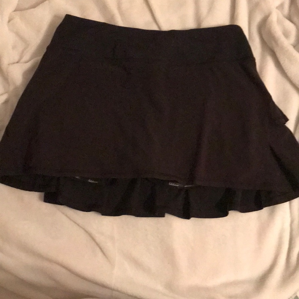 Black lululemon tennis/ golf skirt